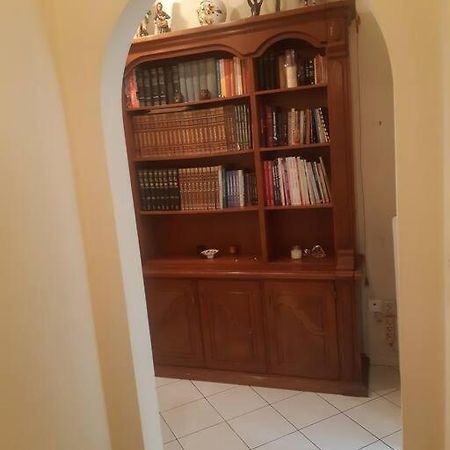 Classical Apartment At Lycabetus Hill Athens Exterior photo